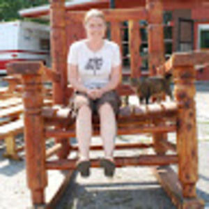 Meet your Posher, Kari